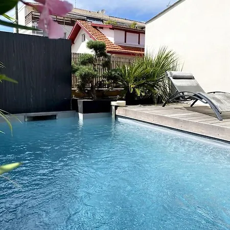Belle Au Centre D'arcachon Avec Piscine Et Jacuzzi Villa